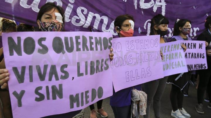 Hubo una denuncia por violencia de género cada 57 minutos solo en la ciudad de Santa Fe
