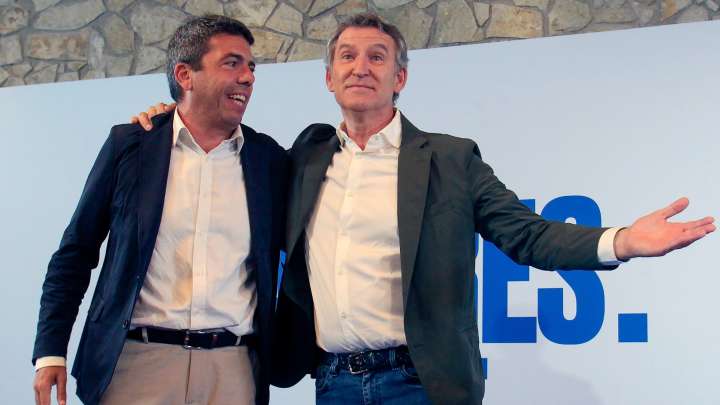 Mazón comparecerá este lunes tras conversar con Feijóo en medio de una creciente presión para su dimisión