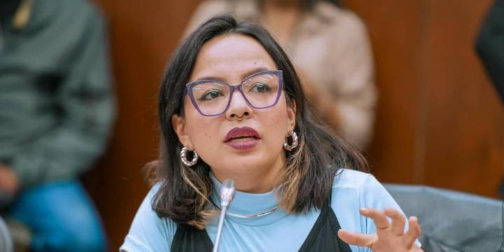 Jennifer Pedraza estalló contra el Gobierno por los bombardeos en el que murieron menores: pidió la renuncia del ministro de Defensa