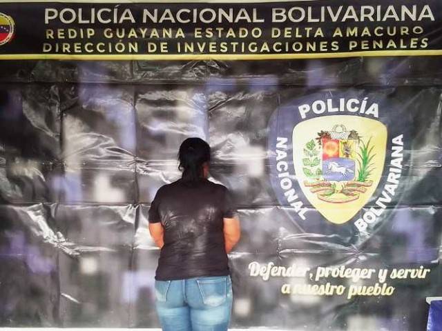 Detienen a una mujer por presunto tráfico de personas en Tucupita