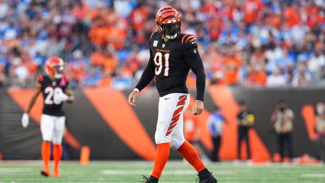 Report: Bengals 'don't intend' to move Pro Bowl defensive end before deadline