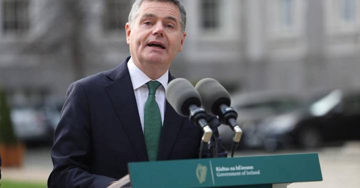 Paschal Donohue, presidente del Eurogrupo, dimite para irse al Banco Mundial