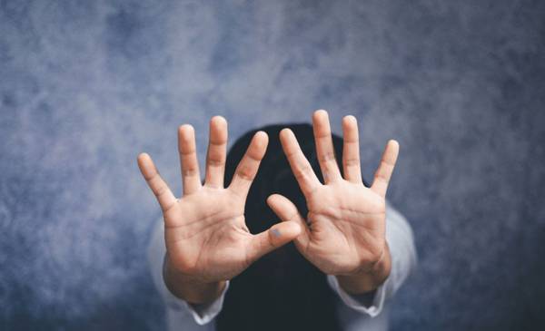 Según la OMS, 1 de cada 3 mujeres sufrió violencia de género alguna vez