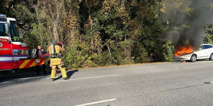 Vehicle fire causes traffic delays on Trask Pkwy. Monday morning