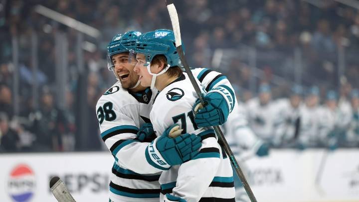 Sharks play ‘winning hockey’ in blowout of Kraken on road