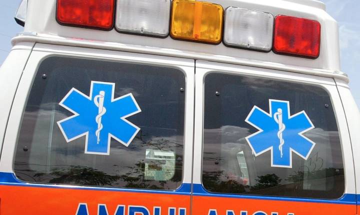 Anciana recibe quemaduras por accidente en su cocina