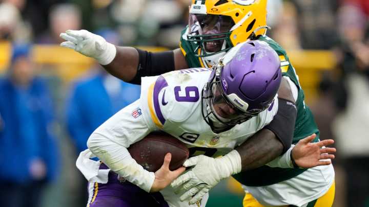 Vikings in big trouble at quarterback position for Week 13