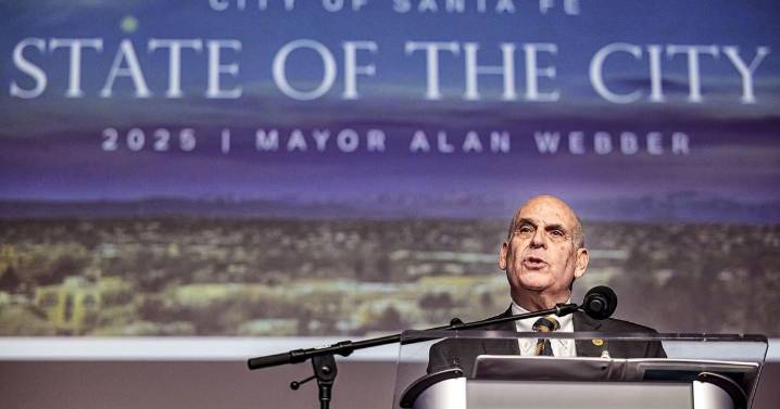 Santa Fe voters approve charter changes rolling back some mayoral powers