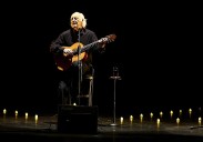 Amancio Prada celebra los 50 años de 'Rosalía de Castro' en el Niemeyer