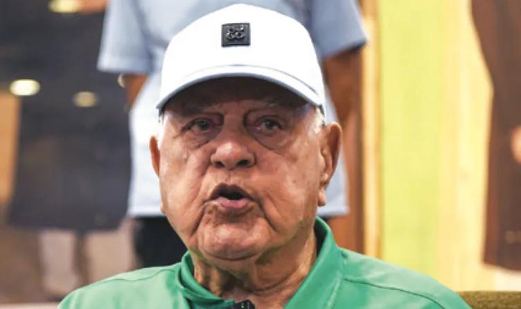 On National Press Day, Dr Farooq applauds J&K Journalists’ courage, commitment