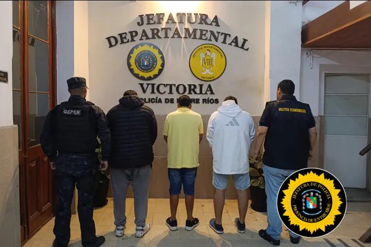 Dictaron prisión preventiva a la banda que ofrecía prestamos “gota a gota” en Victoria