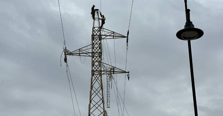 Fuengirola ultima el soterramiento del tendido aéreo de Los Pacos