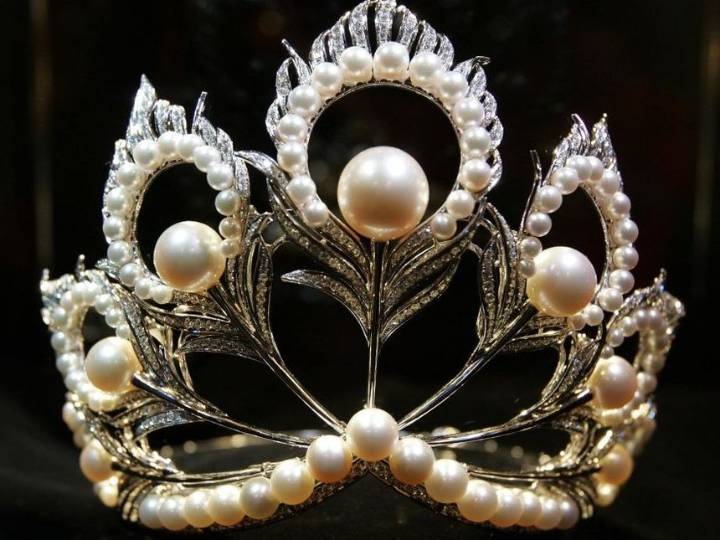 Turmoil in tiaras at Miss Universe pageant in Thailand