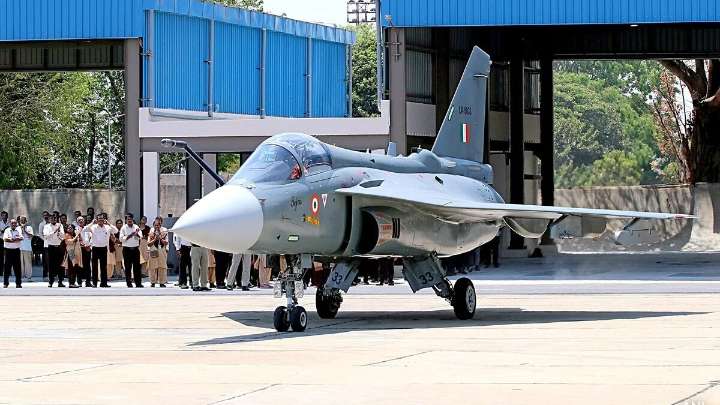 India signs deal to buy 113 engines from US for Tejas jets amid trade tensions