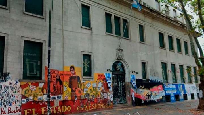 Una universidad debió suspender clases por una amenaza: “Los voy a acribillar”