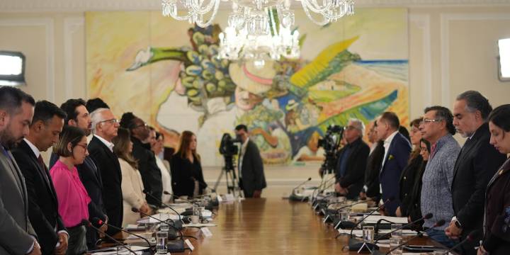 Estas son las mociones de censura que ha enfrentado el Gobierno Petro en el Congreso: Pedro Sánchez será el próximo