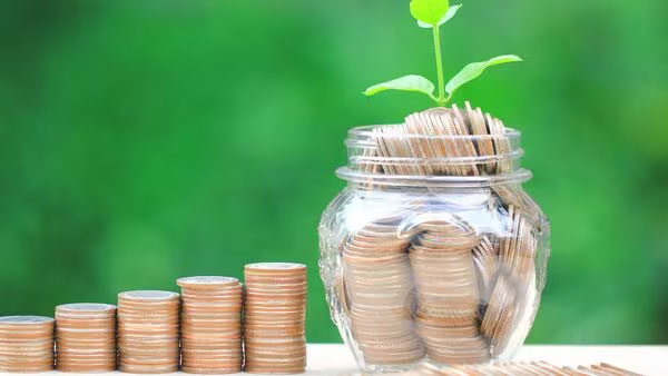 SIP inflows hit record Rs 29,529 crore in October amid market volatility