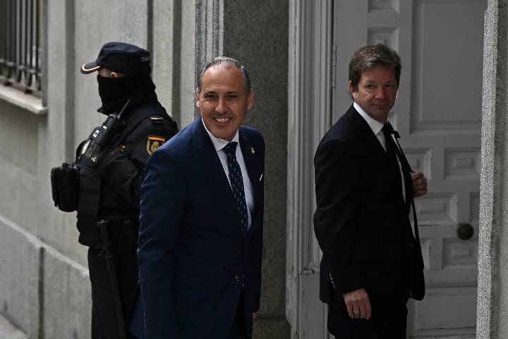 El decano del Colegio de la Abogacía declara que la nota que ordenó difundir García Ortiz era de "inusitada gravedad": "Nunca habíamos vivido una situación como esta"