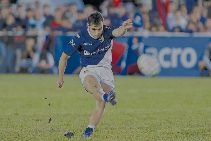 “Aprendimos y ahora vamos a ir con todo”. Acertó el penal in extremis para el ascenso de Champagnat y ya mira el clásico con Newman