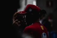 Ferrari responde a Hamilton que en ‘La Scuderia’ hay que hablar menos y correr más