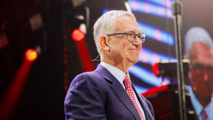 ‘Pidió ayuda y no le dieron nada’: Salinas Pliego estalla tras asesinato del alcalde de Uruapan