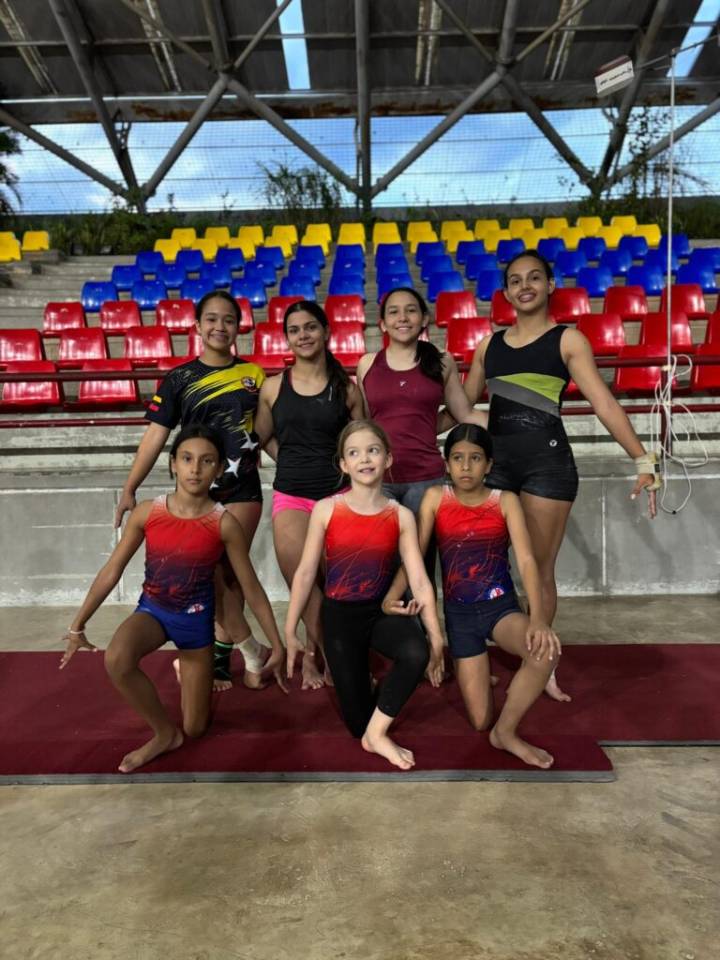 Club Andinitos y Andinitas viaja a Festival Nacional de Gimnasia