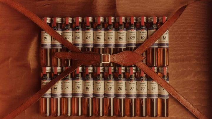 Flaviar's Whiskey Advent Calendar Is Seriously the Best Gift for a Spirit Sipper