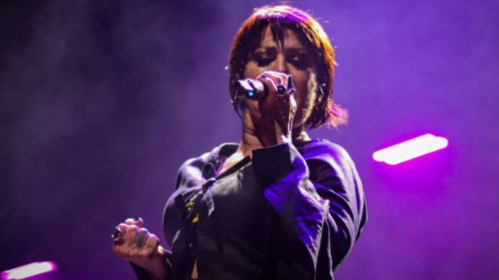 Alejandra Guzmán: Así luce su columna tras delicada cirugía