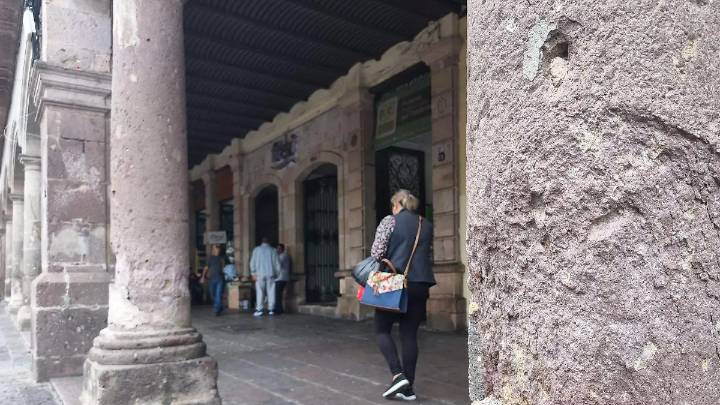 Se restaurarán tres columnas en el Portal Aldama, dañado hace dos años por un choque