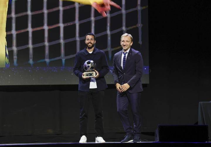 Kirian Rodríguez, galardonado en los Premios AFE