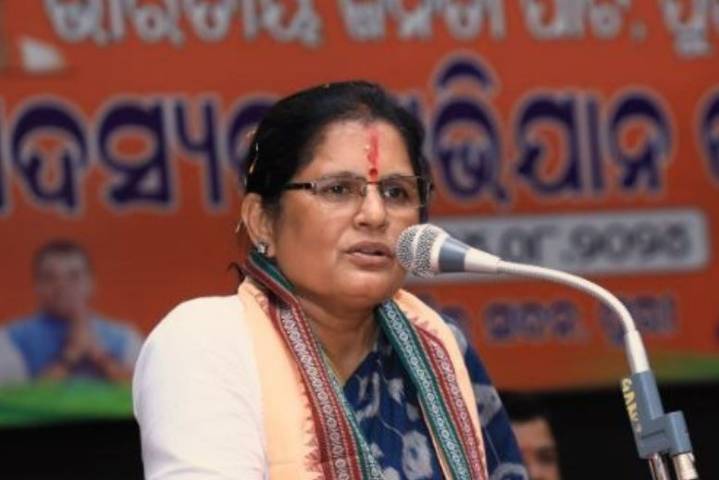 Odisha govt begins fresh applications under women