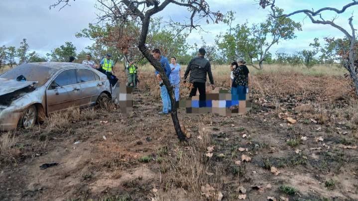 Vuelco en la autopista Simón Bolívar dejó un muerto y tres lesionados