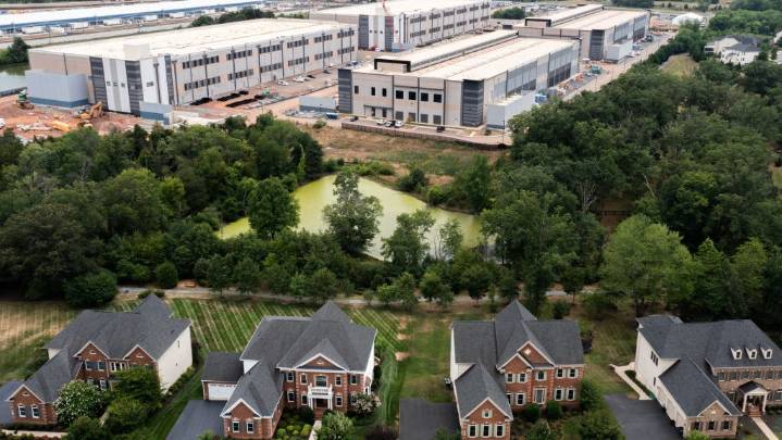 Data centers draw ire for heavy water, electricity use