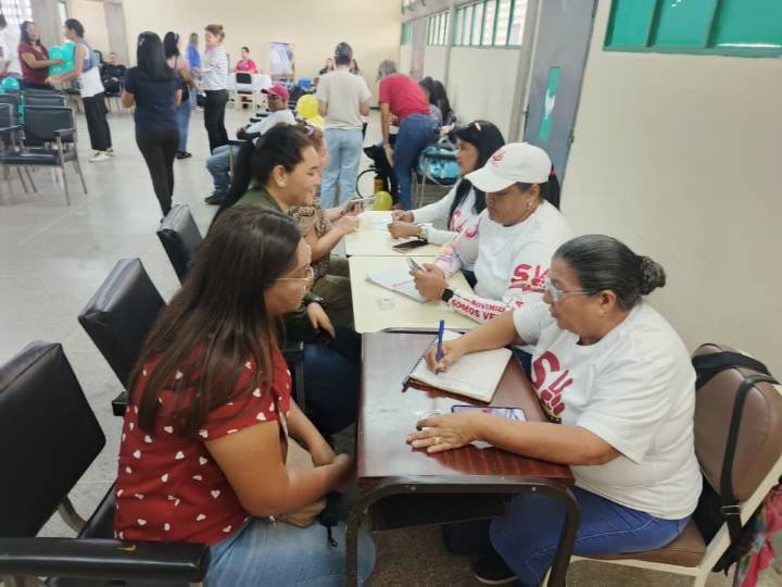 Plan “Amor en Acción” brinda 972 atenciones integrales en La Floresta