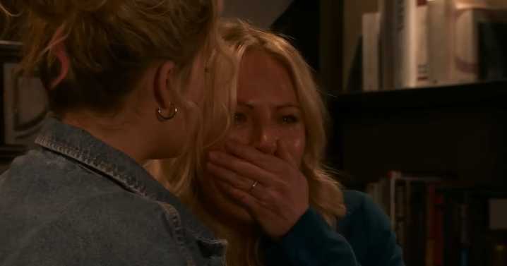Coronation Street fans in tears 'like never before' as Swarla break up