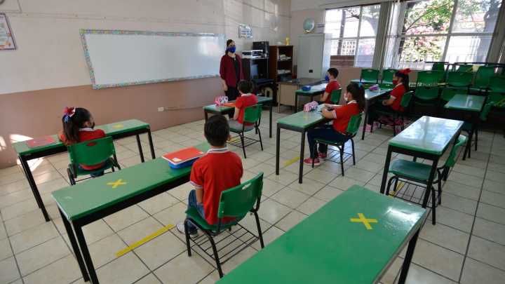 ¿Hay Clases el Viernes 14 de Noviembre de 2025? Calendario Marca Registro de Calificaciones SEP