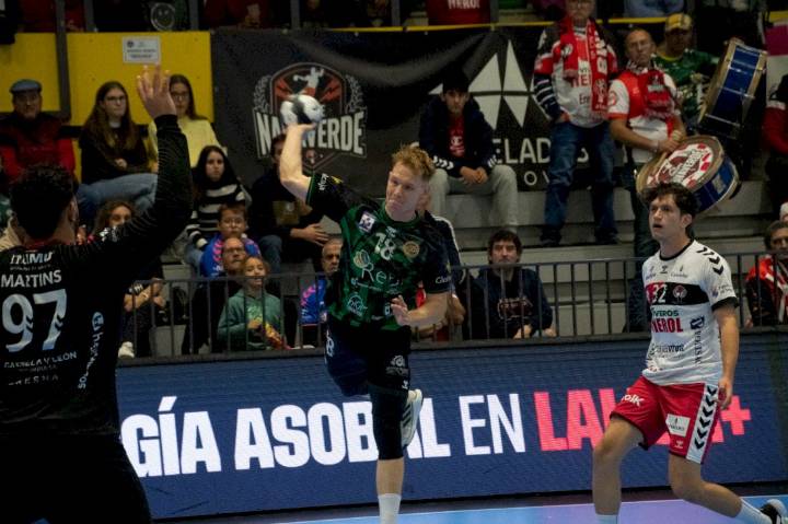 El Rebi Cuenca vuelve a caer por la mínima en su visita al BM Nava (33