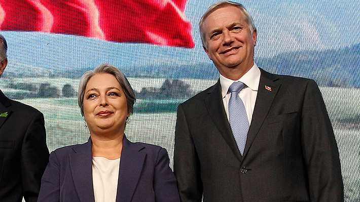 Comando de Jara interpela a Kast por debate de este domingo: “¿Irá a atreverse?”