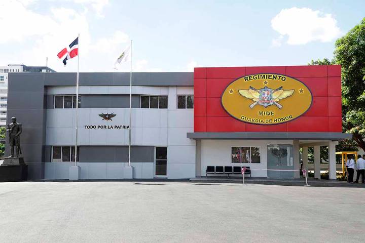 Gobierno dominicano entrega instalaciones en Ministerio de Defensa