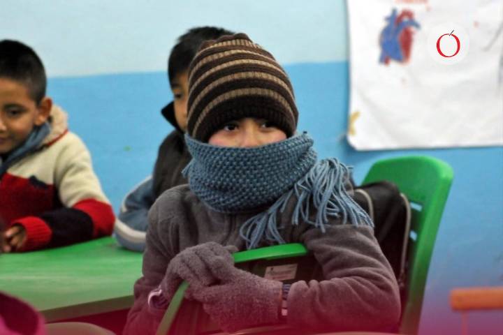 Estas escuelas cambiarán su horario por frío y lluvias este viernes 21 de noviembre de 2025