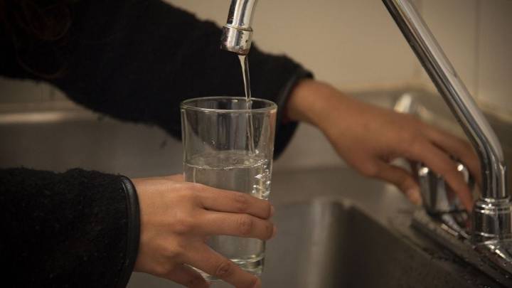 Provincias en alerta: cuáles son las regiones con más arsénico en el agua potable