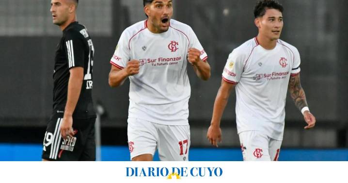 Barracas Central, con uno menos, sorprendió a Riestra y lo eliminó