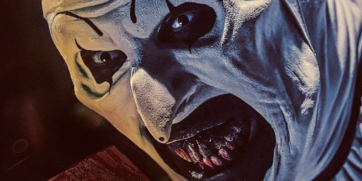 10 Best Christmas Horror Movies to Watch This Season | Christmas, EG, evergreen, horror, Horror Movies, Movies, Slideshow