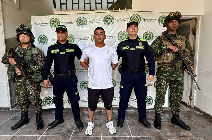 Ejército Nacional captura a cabecilla del GAO-r Estructura Primera Armando Ríos en el Meta