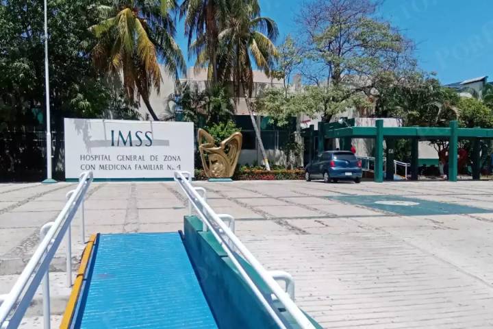 ‘¿Para qué recetan los doctores si no hay?’: Denuncian falta de medicamentos y retrasos en viáticos en IMSS Carmen