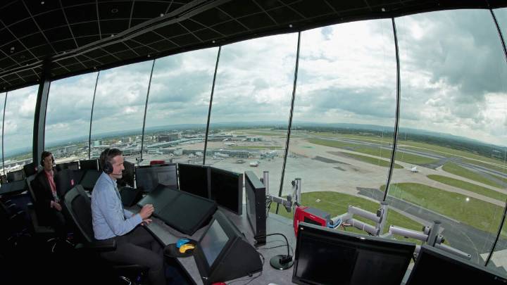 President Trump Tells Air Traffic Controllers To 'Get Back To Work'