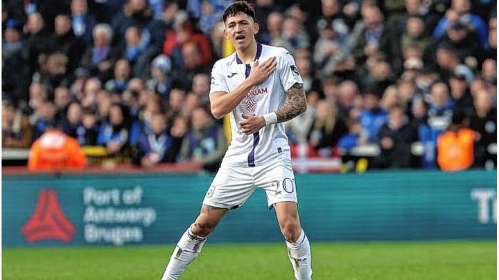 Debutó en Patronato, salió campeón con Boca y vive un difícil momento en Europa