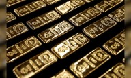 Gold steadies as traders assess outlook for US interest rates