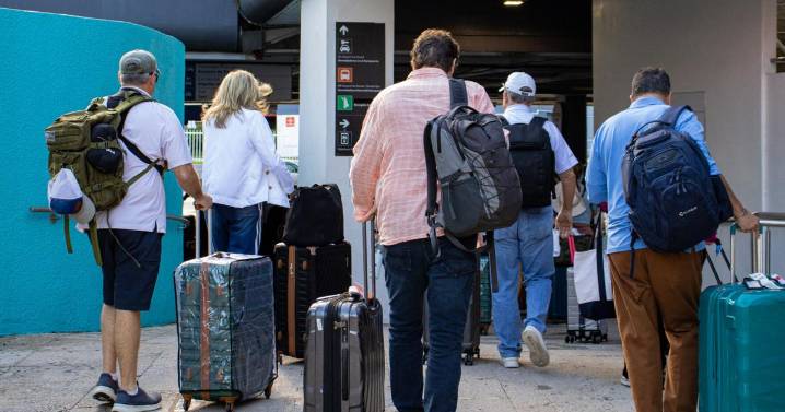 En camino a romper récord de pasajeros en el aeropuerto Luis Muñoz Marín
