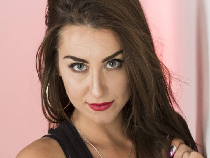 SUNshine Girl Maggie